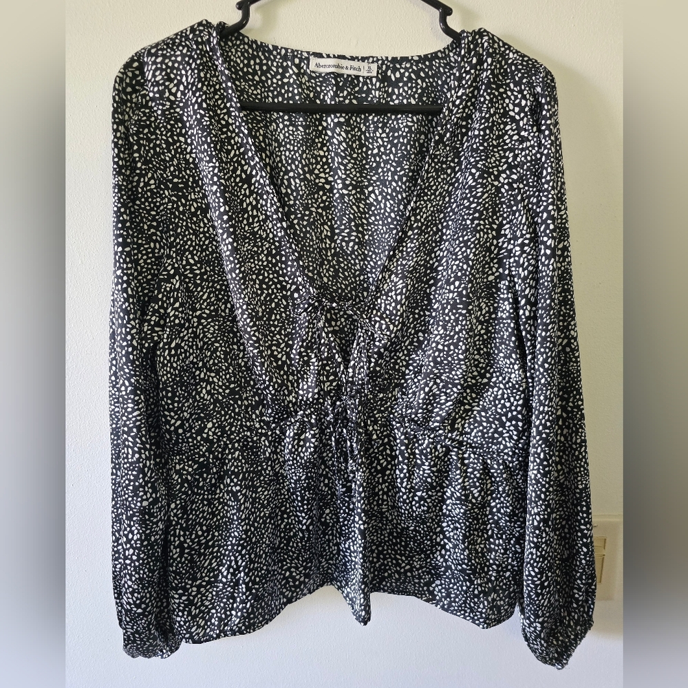 Trendy Modern Black and White Women's Top With Ties In Front